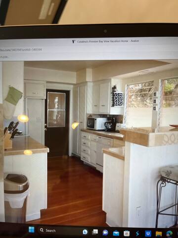 Catalina’s Premier Bay View Home gallery image 3