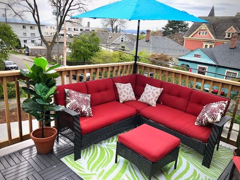 Top Airbnb: Heron's Nest ByThe Sea in James Bay