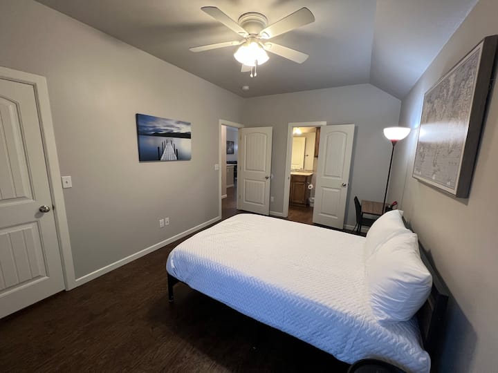 Chambre 2 avec lit double 