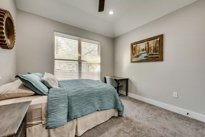 საძინებელი 3