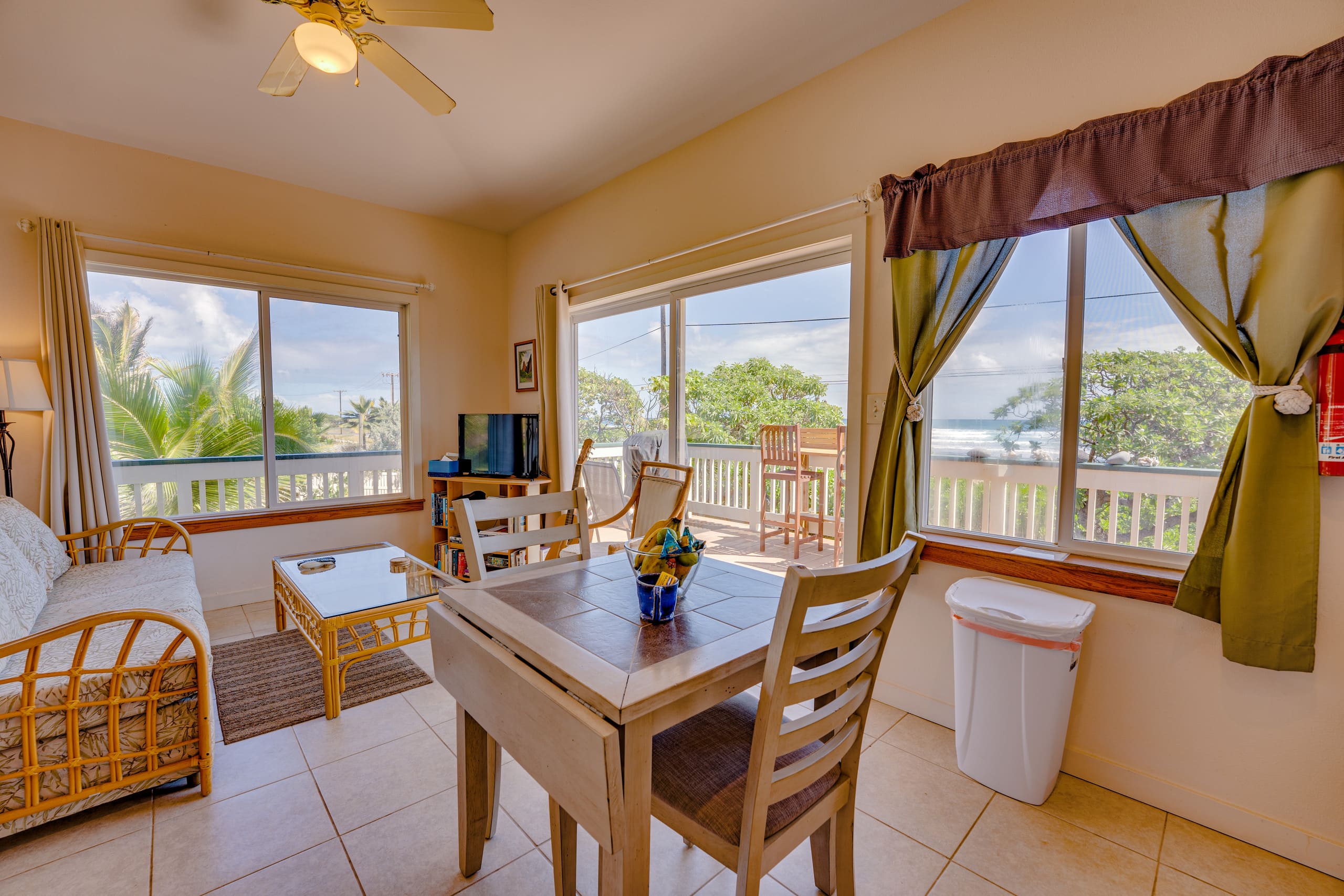 Maui Beach House - Image 14