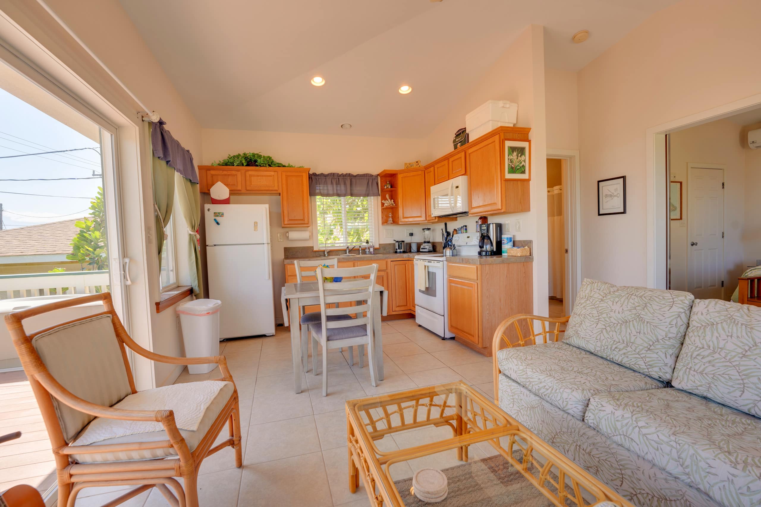 Maui Beach House - Image 1