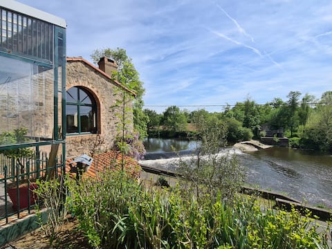 Quiet riverside house