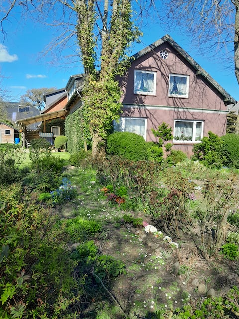 Top floor apartment with separate entrance