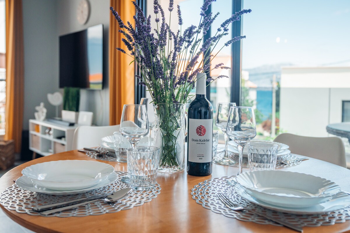 Sea SUn Slatine with 2 bedrooms, Slatine