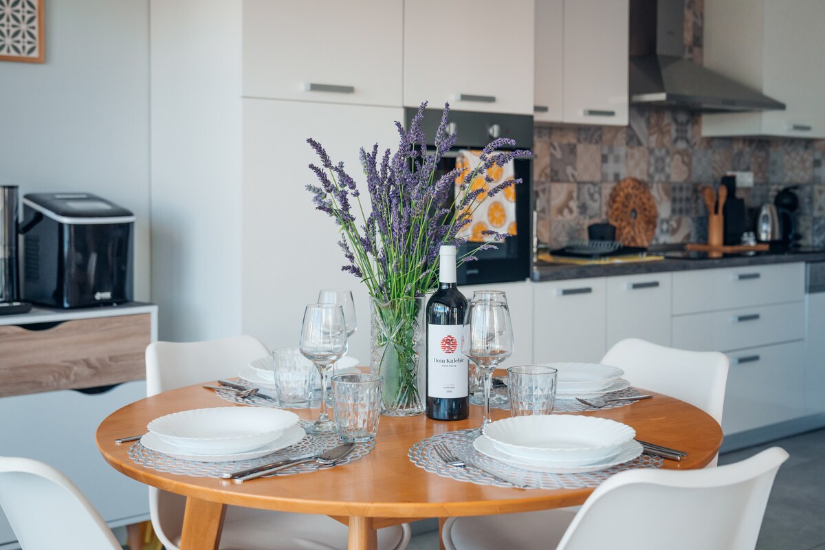 Sea SUn Slatine with 2 bedrooms, Slatine