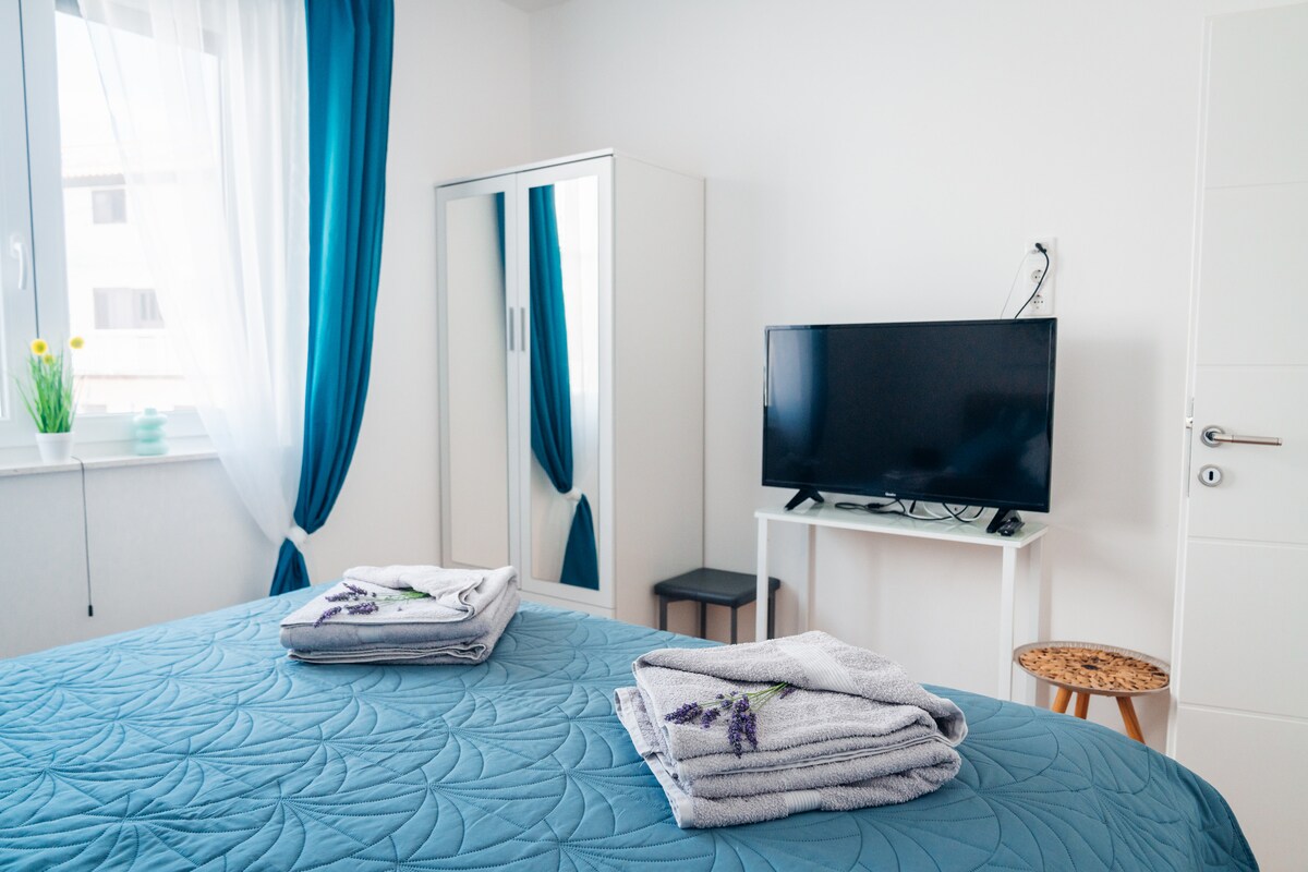 Sea SUn Slatine with 2 bedrooms, Slatine