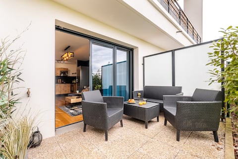 Quiet & modern village 10 minutes from Disneyland