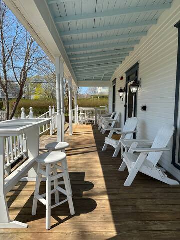 Coastal 8BR Historic Home at Ocean Walk gallery image 3