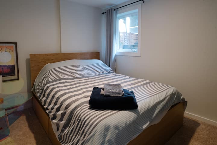 Segundo dormitorio con cama completa