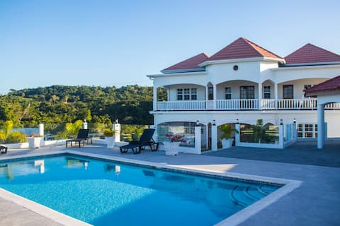 Bourne Paradise Villa