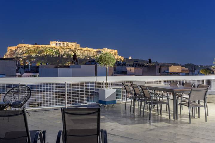The Dazzling Glimpse Acropolis Suites 603 gallery image 4