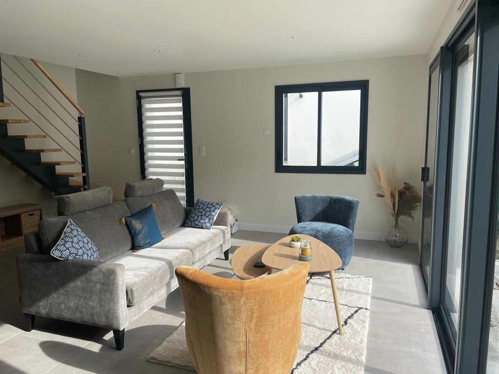 Popular Airbnb listing: New House, 6 people in Sarzeau