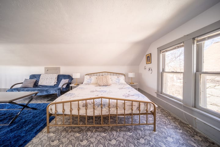 საძინებელი 1