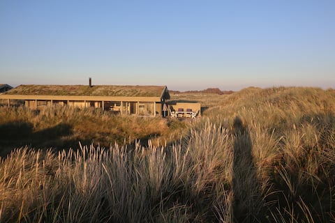 Hidden gem in the dunes with panoramic views