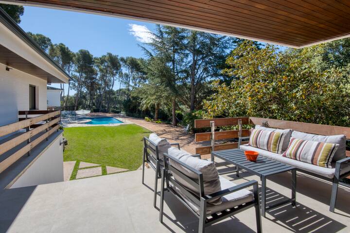 Costa Brava Gem -Casa Esmeralda gallery image 2