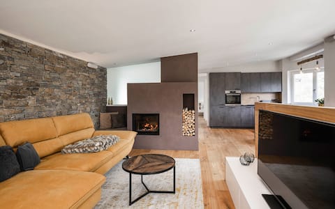 Top performing Airbnb: Dolomites Alpine Penthouse 90 m² private Sauna + Hot tub in Mühlbach