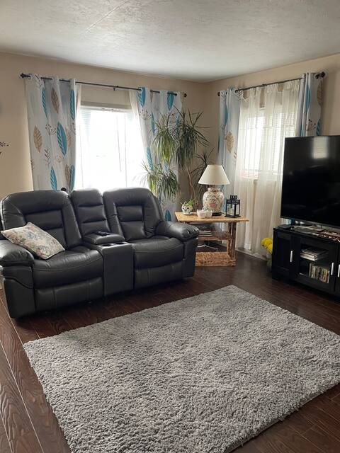 Cozy Winston apartment.