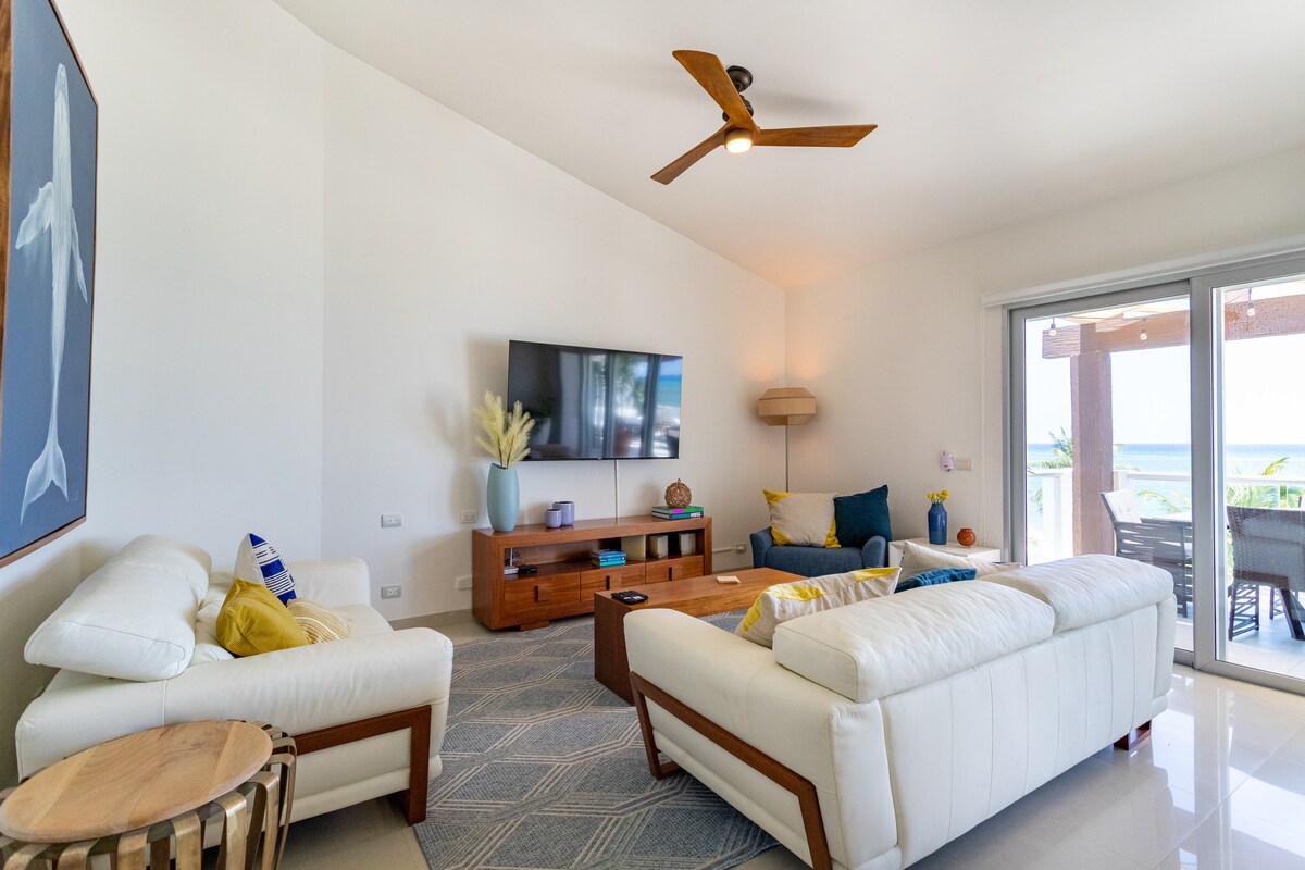 Top performing Airbnb: Oceanfront PentHouse at Mareazul-Casa Alba in Grand Coral