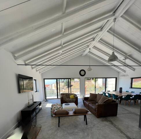 The Long Barn Ericeira gallery image 3