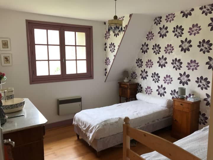 საძინებელი 3