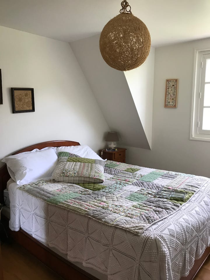 საძინებელი 2