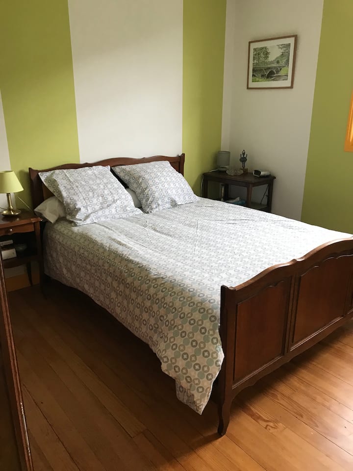 საძინებელი 1