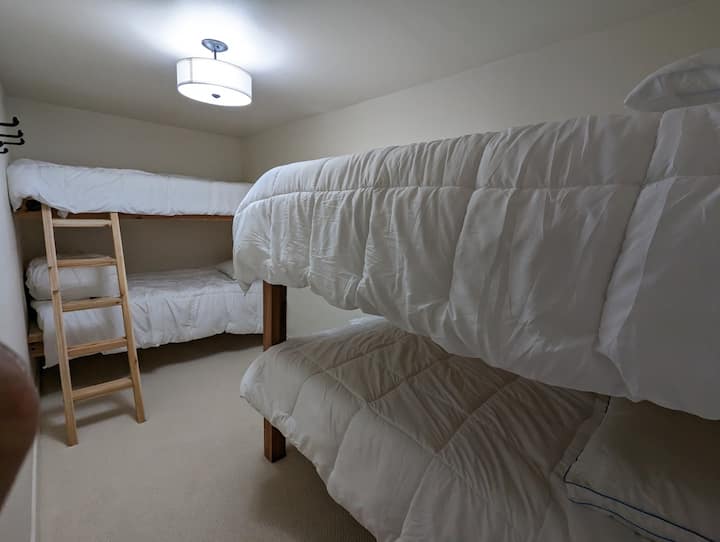 Dhomë marinari për 4 persona