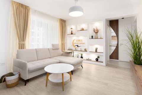 Successful Airbnb property: Luna Apartment | Relax & Explore | Free Parking in Brașov