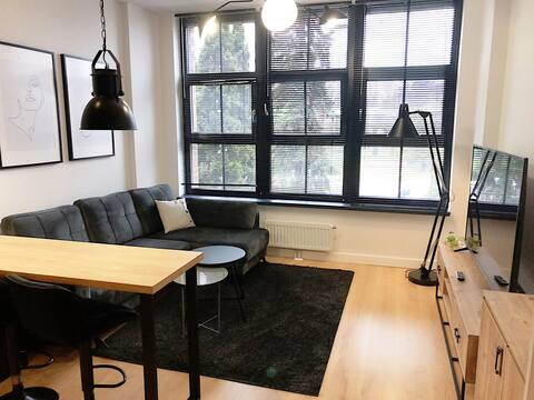 Top performing Airbnb: Hydral Fiori Apartment in Psie Pole Zawidawie