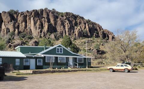 Mountainside Inn All to Yourself