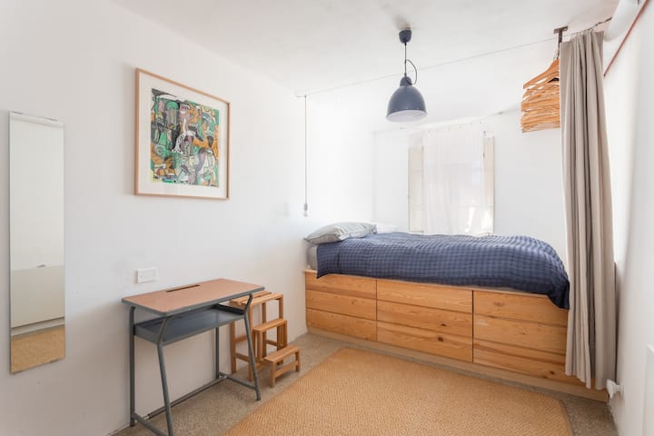 غرفة النوم 1