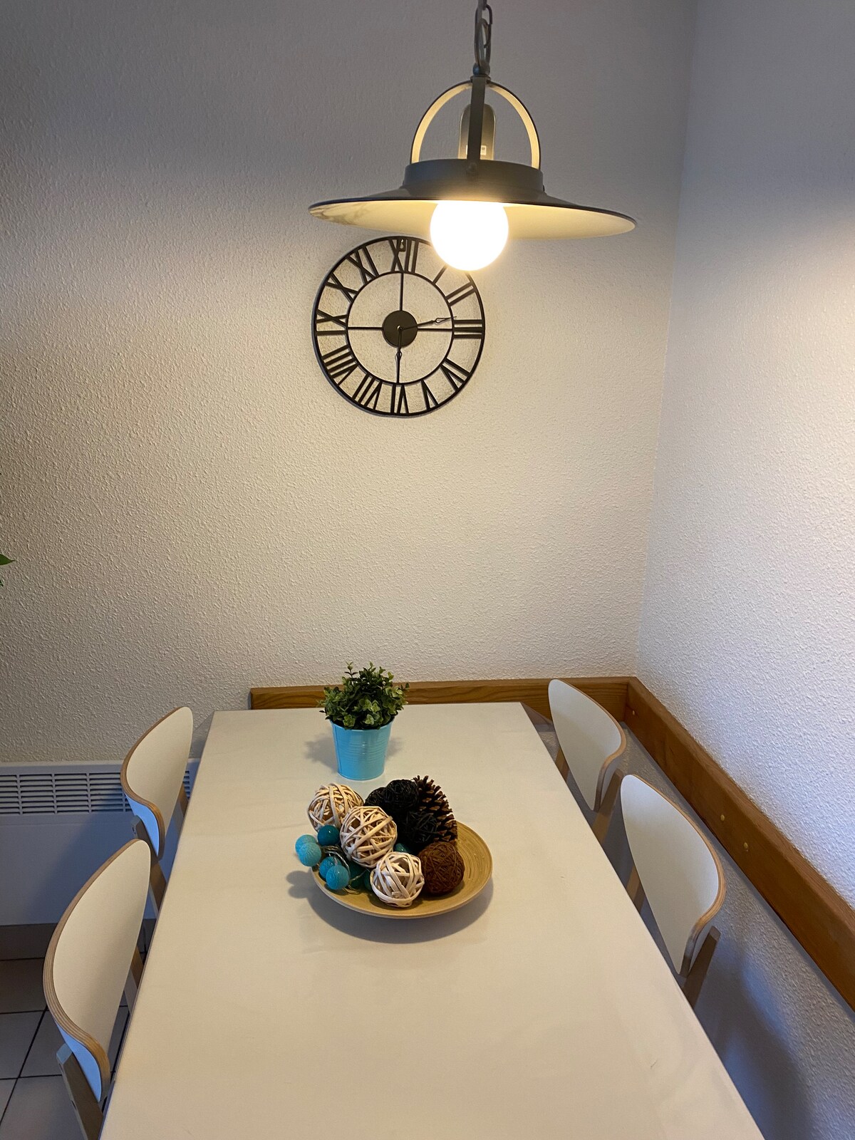 Annonce Airbnb populaire: Cozy apartment with ocean view à Talmont Saint Hilaire