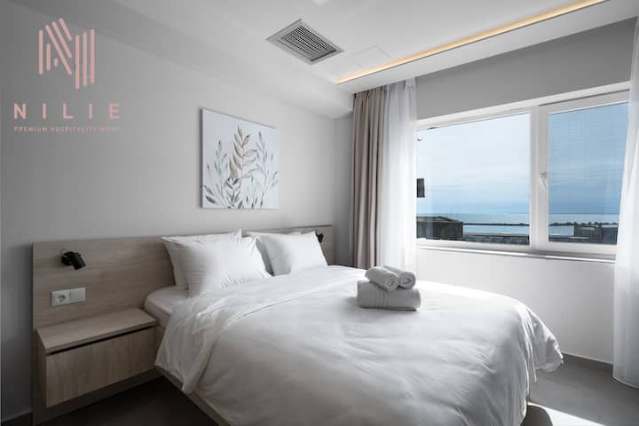 Pantheon 6.4 | Port View, Nilie Hospitality Mgmt - Thessaloniki