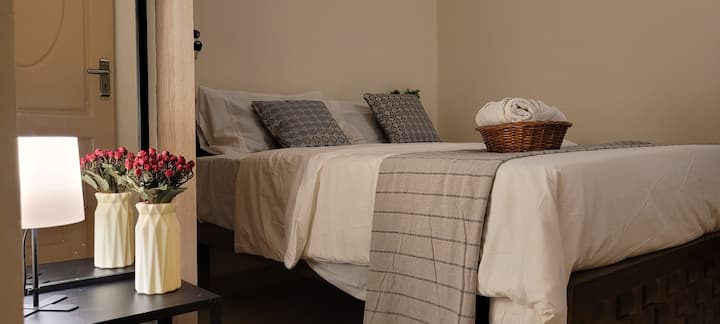 ที่นอนสปริงที่สะดวกสบายให้ผู้เข้าพักนอนหลับฝันดี! 