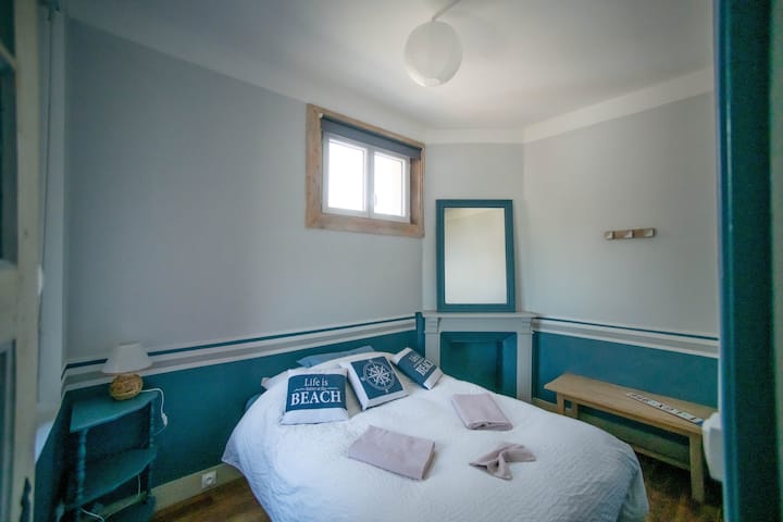 01- Valued Villa - Ault - Baie de Somme - Conciergerie Ln Services - Room Sea View 1st floor