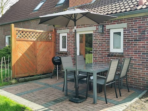 Vacation home Huus Een, fenced garden & terrace