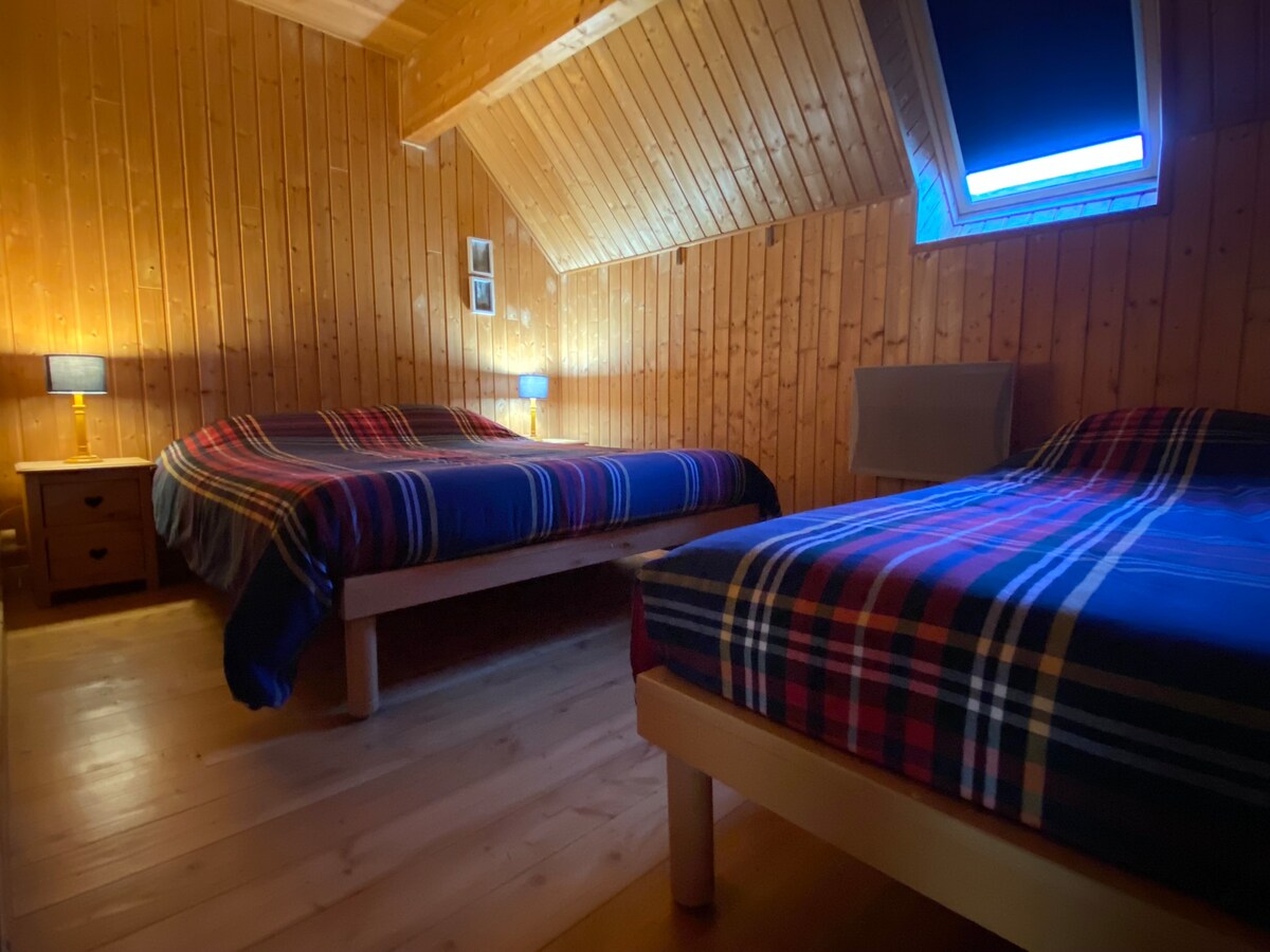 3号卧室/一张160张床+ 80张床