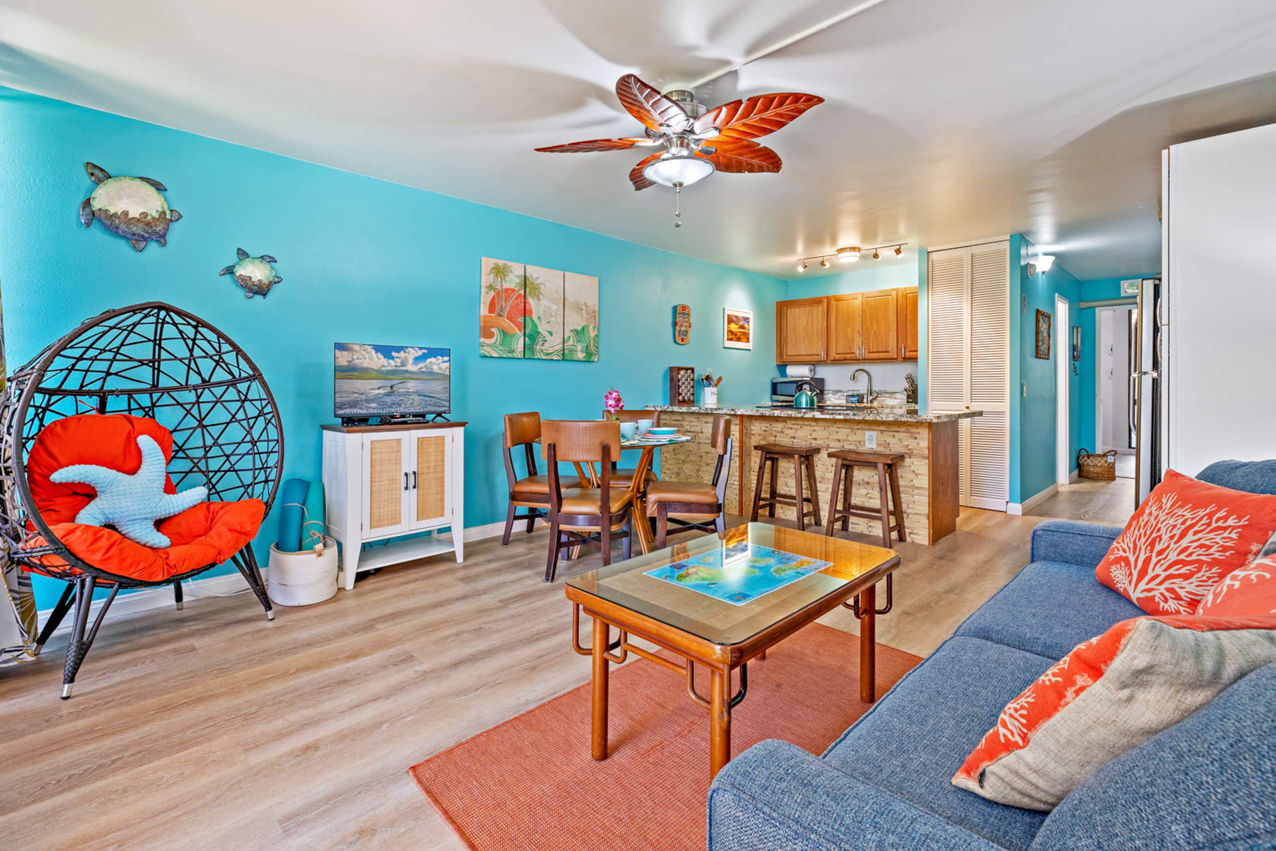 Condo in Kihei · ★4.98 · 1 bedroom · 2 beds · 1 bath - Image 7