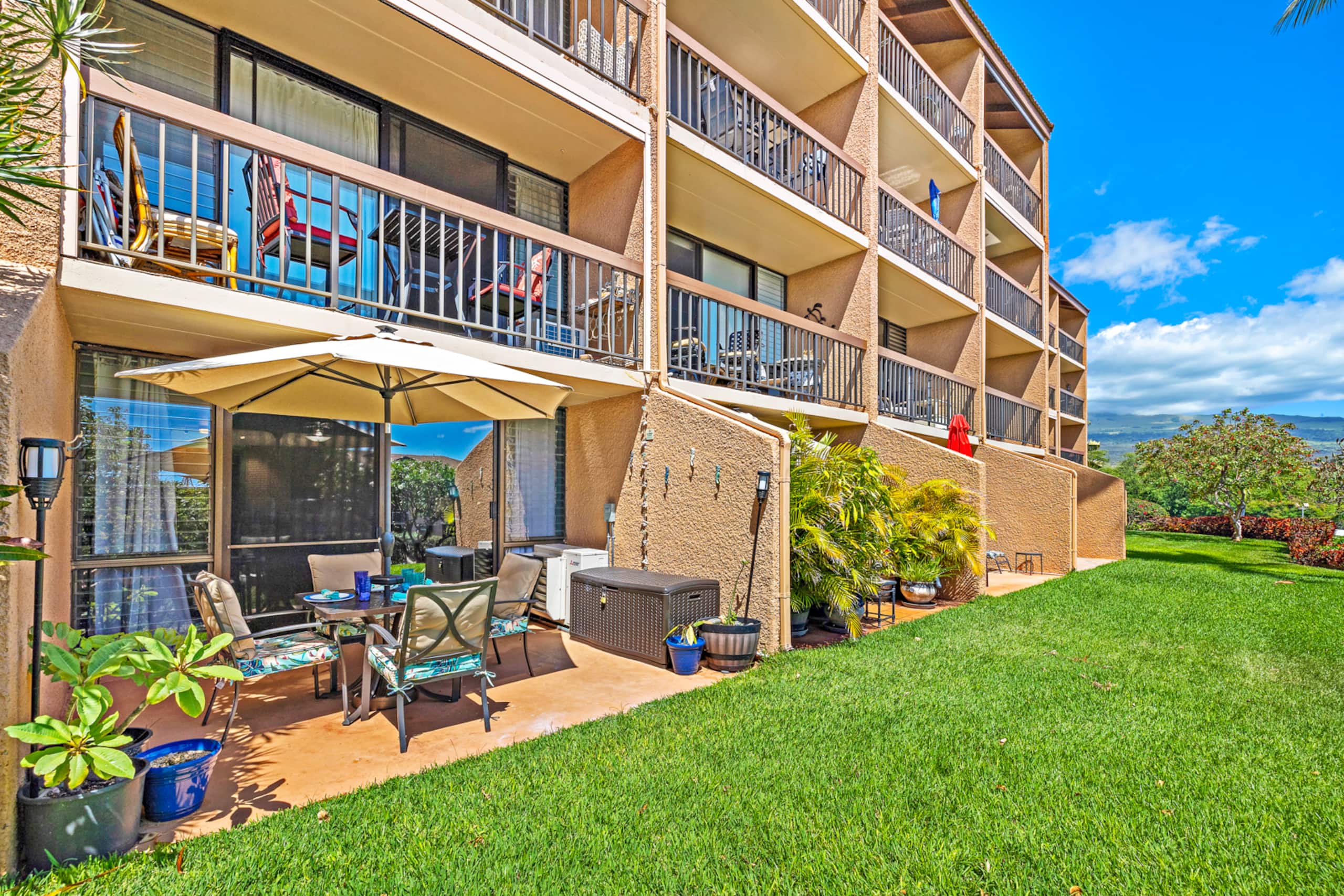 Condo in Kihei · ★4.98 · 1 bedroom · 2 beds · 1 bath - Image 26