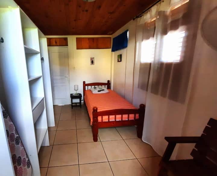 غرفة النوم 1 - سرير فردي
