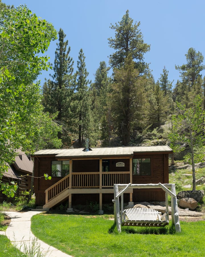 Silvertip Cabins for Rent in Markleeville, California, United States