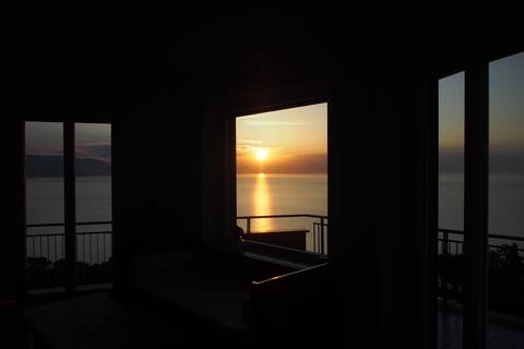 Acqua Brillante Apartment  Ligurian Riviera