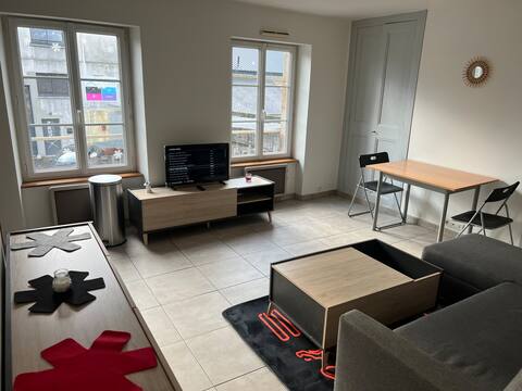 1 apartment  center flers