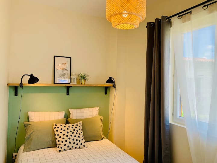 لم يتم توفير أغطية السرير أو 10 يورو/سرير.