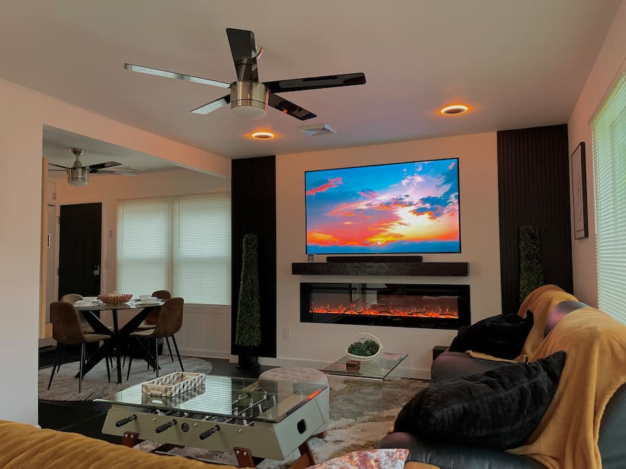 Airbnb Henrietta NY Escape: Sauna & Spa Haven