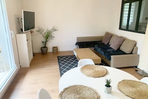 Top Airbnb: Cozy Apartment near Paris & Stade de France in Saint Denis