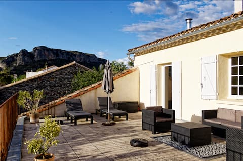 House along the Hérault