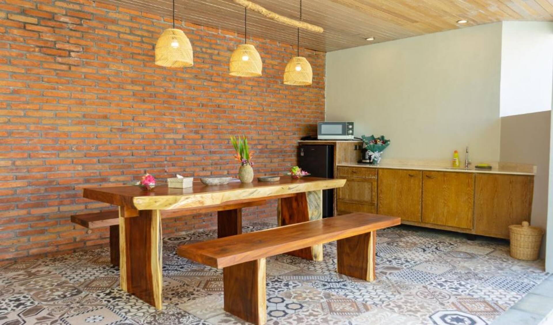 Tropical Luxe Hideaway 1 Bedroom Private Villa in Jimbaran 3