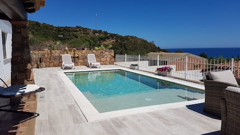 400mt beach villa with sea view - private pool